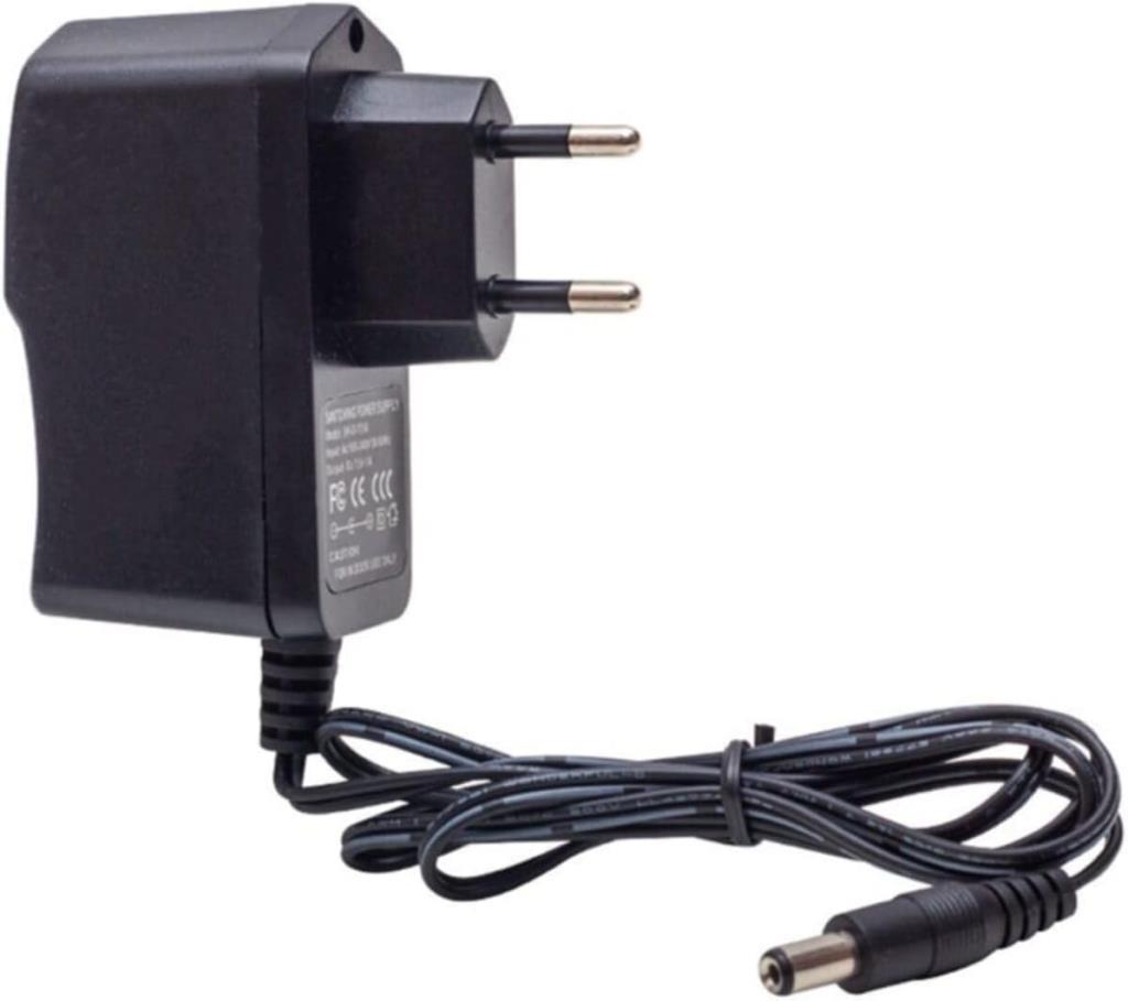 PrimeX PX-UMEC Siyah 15V 2.25A 33W Şarj Adaptör 2.5mm Standart Uç Adaptör, 15V Adaptör PrimeX PX-UMEC Siyah 15V 2.25A 33W Şarj Adaptör 2.5mm Standart Uç Adaptör, 15V Adaptör